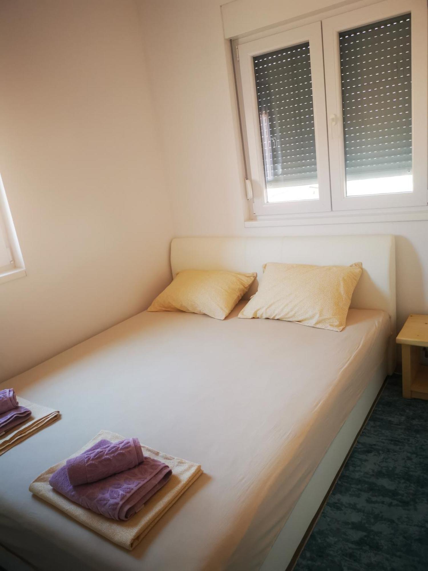 Apartman And Rooms Dream House Мостар Екстер'єр фото